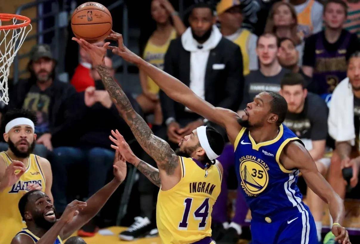 9游-包含犹他爵士迎NBA常规赛关键赛，加时末段豪取连胜，震撼外界，阵容厚度经受考验的词条