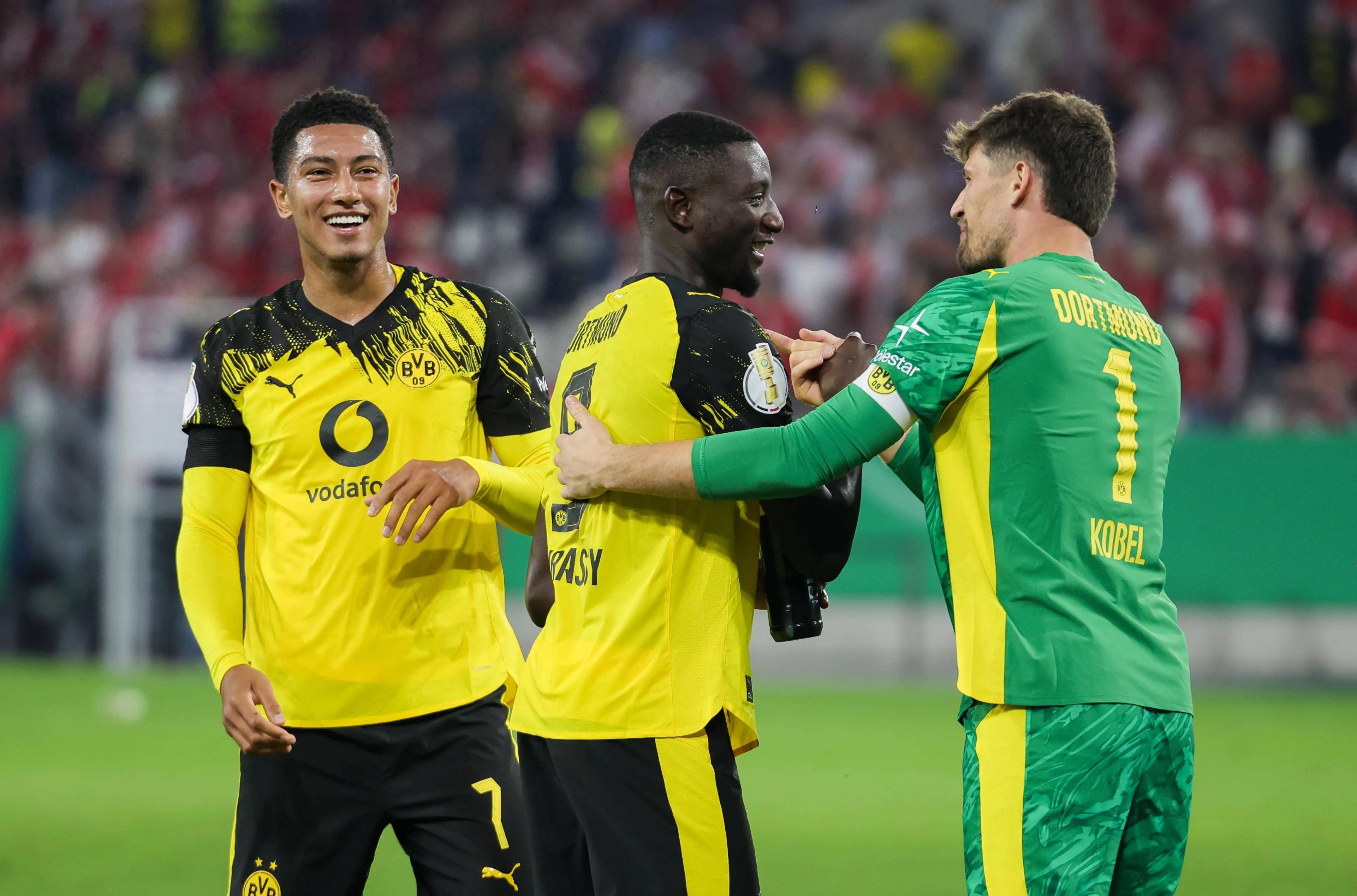 九游下载-多特蒙德迎德甲关键赛；加时末段内部沟通；态度坚定；赛程密集仍需轮换